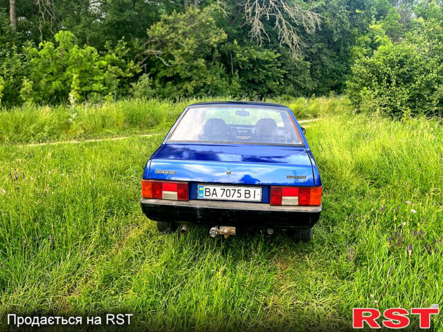 Синій ВАЗ 21099, об'ємом двигуна 1.5 л та пробігом 355 тис. км за 2000 $, фото 3 на Automoto.ua