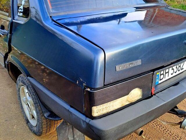 Синий ВАЗ 21099, объемом двигателя 1.5 л и пробегом 198 тыс. км за 1500 $, фото 5 на Automoto.ua