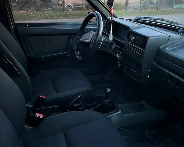 Синий ВАЗ 21099, объемом двигателя 1.5 л и пробегом 210 тыс. км за 1300 $, фото 7 на Automoto.ua