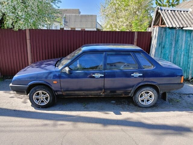 Синий ВАЗ 21099, объемом двигателя 1.5 л и пробегом 166 тыс. км за 900 $, фото 1 на Automoto.ua