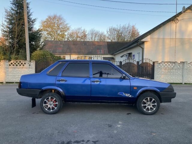 Синій ВАЗ 21099, об'ємом двигуна 1.6 л та пробігом 168 тис. км за 1400 $, фото 7 на Automoto.ua