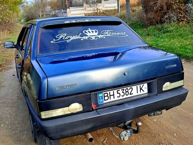 Синий ВАЗ 21099, объемом двигателя 1.5 л и пробегом 198 тыс. км за 1500 $, фото 3 на Automoto.ua