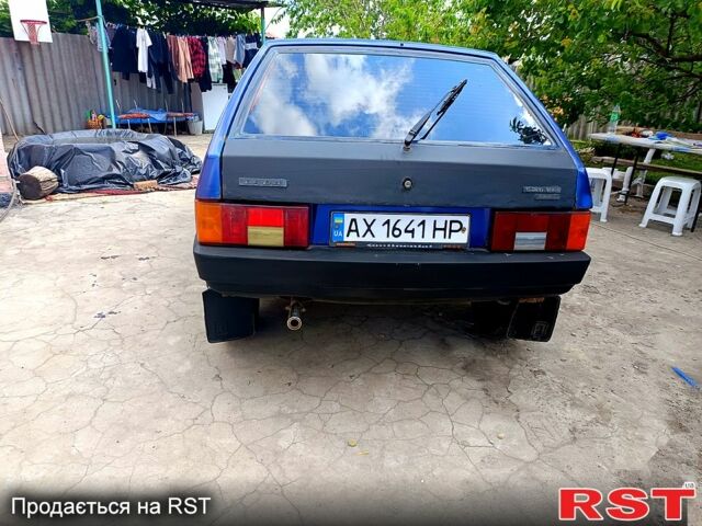 Синий ВАЗ 21099, объемом двигателя 1.5 л и пробегом 111 тыс. км за 1100 $, фото 5 на Automoto.ua