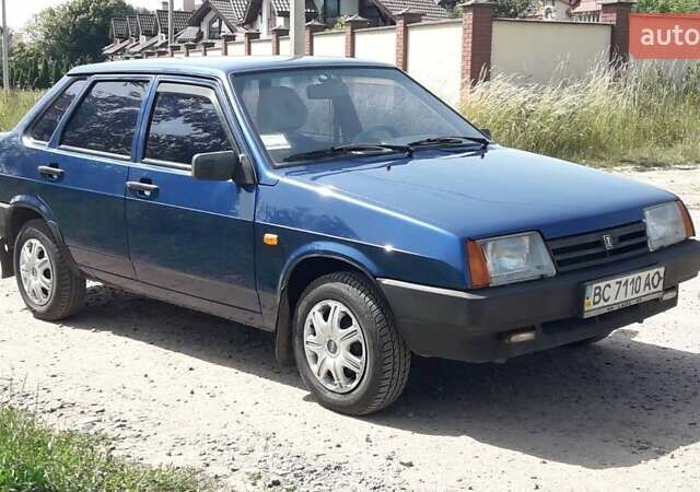 Синий ВАЗ 21099, объемом двигателя 1.6 л и пробегом 265 тыс. км за 1450 $, фото 4 на Automoto.ua
