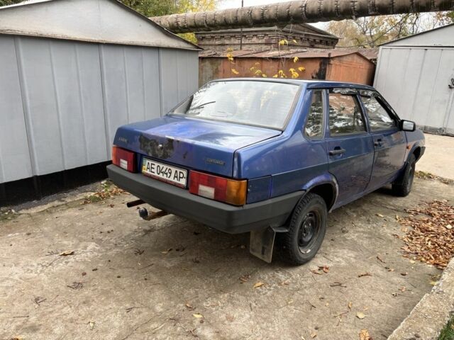 Синий ВАЗ 21099, объемом двигателя 1.5 л и пробегом 212 тыс. км за 1200 $, фото 3 на Automoto.ua