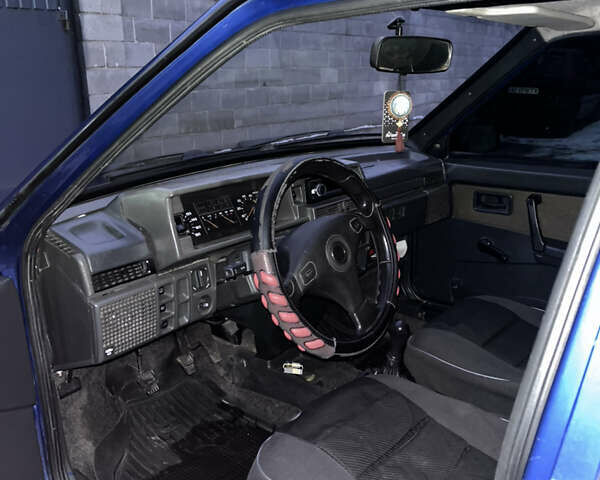 Синій ВАЗ 21099, об'ємом двигуна 1.5 л та пробігом 155 тис. км за 1600 $, фото 5 на Automoto.ua