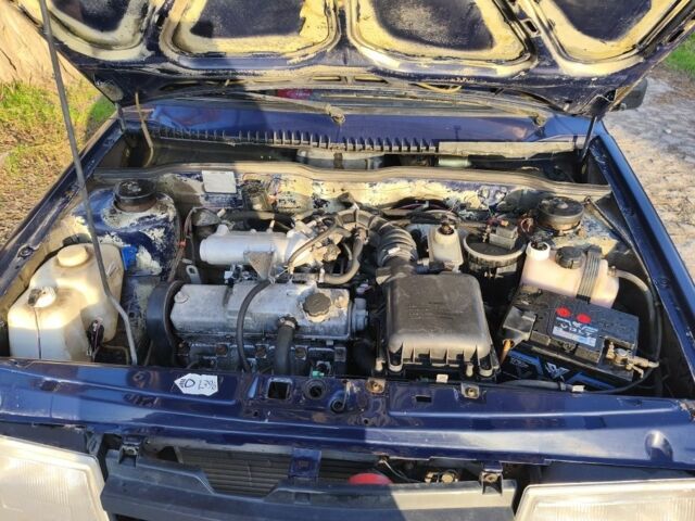 Синий ВАЗ 21099, объемом двигателя 1.5 л и пробегом 110 тыс. км за 2000 $, фото 4 на Automoto.ua