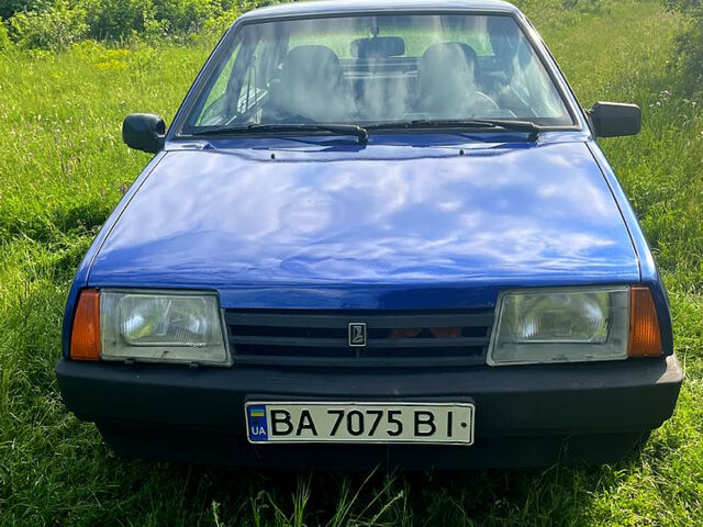 Синій ВАЗ 21099, об'ємом двигуна 1.5 л та пробігом 355 тис. км за 2000 $, фото 2 на Automoto.ua