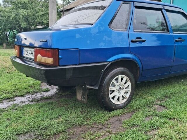 Синий ВАЗ 21099, объемом двигателя 1.5 л и пробегом 202 тыс. км за 1329 $, фото 1 на Automoto.ua