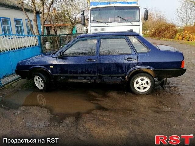 Синий ВАЗ 21099, объемом двигателя 1.5 л и пробегом 192 тыс. км за 1500 $, фото 3 на Automoto.ua