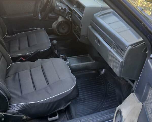 Синий ВАЗ 21099, объемом двигателя 1.5 л и пробегом 99 тыс. км за 2550 $, фото 12 на Automoto.ua