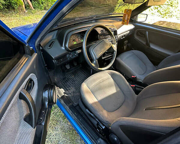 Синий ВАЗ 21099, объемом двигателя 1.6 л и пробегом 230 тыс. км за 3000 $, фото 1 на Automoto.ua