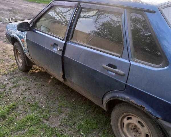 Синій ВАЗ 21099, об'ємом двигуна 1.6 л та пробігом 200 тис. км за 700 $, фото 2 на Automoto.ua