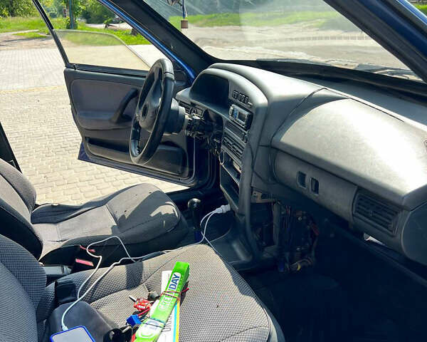 Синий ВАЗ 21099, объемом двигателя 1.6 л и пробегом 163 тыс. км за 1800 $, фото 9 на Automoto.ua