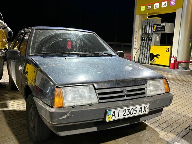 Синий ВАЗ 21099, объемом двигателя 1.6 л и пробегом 300 тыс. км за 969 $, фото 1 на Automoto.ua