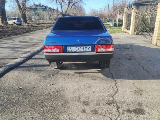 Синий ВАЗ 21099, объемом двигателя 1.6 л и пробегом 215 тыс. км за 1652 $, фото 4 на Automoto.ua