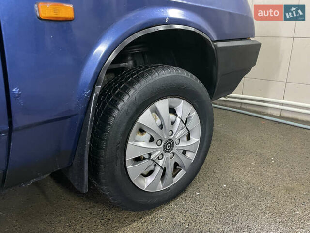 Синій ВАЗ 21099, об'ємом двигуна 1.6 л та пробігом 250 тис. км за 1200 $, фото 12 на Automoto.ua