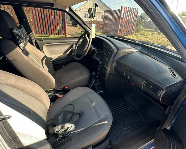 Синий ВАЗ 21099, объемом двигателя 1.6 л и пробегом 230 тыс. км за 3000 $, фото 3 на Automoto.ua