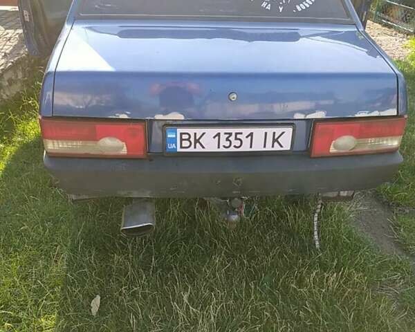 Синий ВАЗ 21099, объемом двигателя 1.6 л и пробегом 203 тыс. км за 1500 $, фото 1 на Automoto.ua