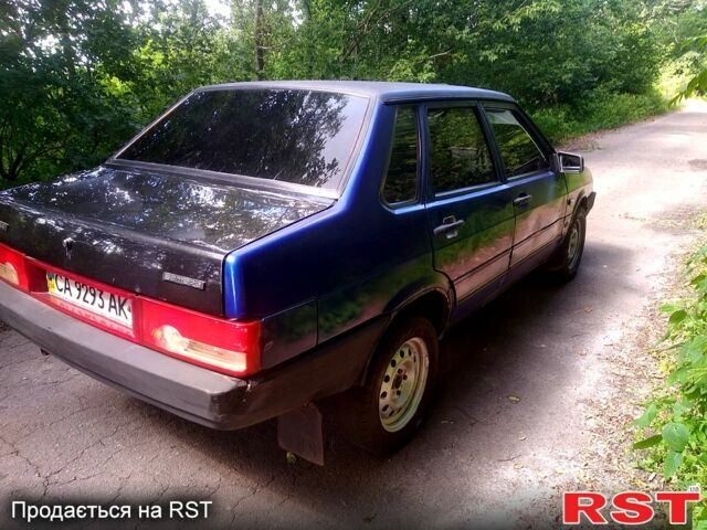Синій ВАЗ 21099, об'ємом двигуна 1.6 л та пробігом 0 тис. км за 1100 $, фото 4 на Automoto.ua