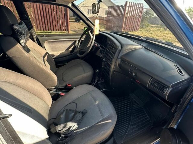 Синій ВАЗ 21099, об'ємом двигуна 1.6 л та пробігом 225 тис. км за 3000 $, фото 7 на Automoto.ua