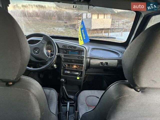 Синій ВАЗ 21099, об'ємом двигуна 1.6 л та пробігом 150 тис. км за 1783 $, фото 5 на Automoto.ua