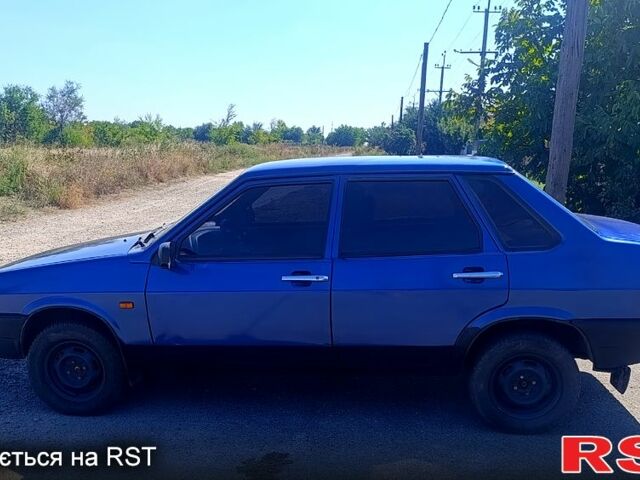 Синий ВАЗ 21099, объемом двигателя 1.6 л и пробегом 1000 тыс. км за 1350 $, фото 2 на Automoto.ua