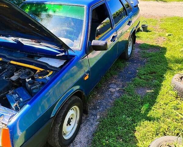 Синий ВАЗ 21099, объемом двигателя 1.6 л и пробегом 253 тыс. км за 1700 $, фото 4 на Automoto.ua