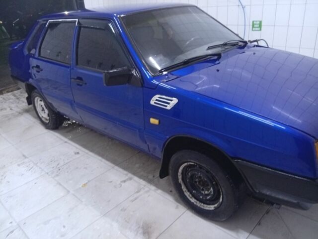 Синій ВАЗ 21099, об'ємом двигуна 1.6 л та пробігом 345 тис. км за 1800 $, фото 2 на Automoto.ua