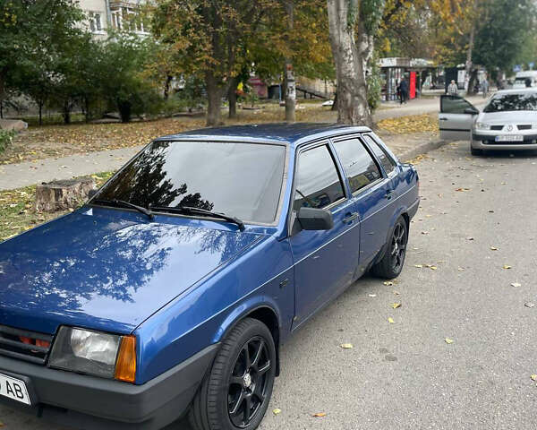 Синій ВАЗ 21099, об'ємом двигуна 1.6 л та пробігом 167 тис. км за 2599 $, фото 4 на Automoto.ua