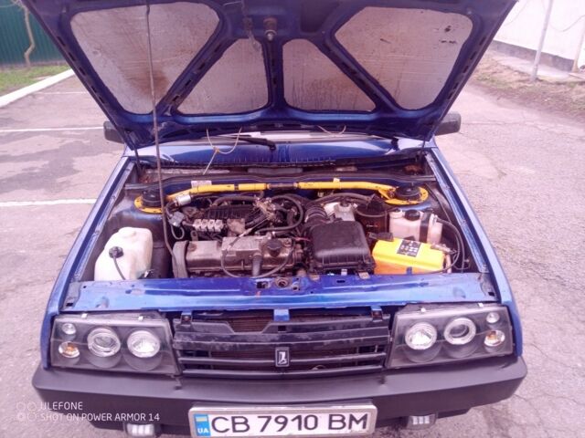 Синий ВАЗ 21099, объемом двигателя 1.6 л и пробегом 202 тыс. км за 2100 $, фото 3 на Automoto.ua