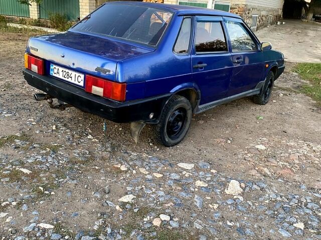 Синій ВАЗ 21099, об'ємом двигуна 1.6 л та пробігом 200 тис. км за 1250 $, фото 2 на Automoto.ua