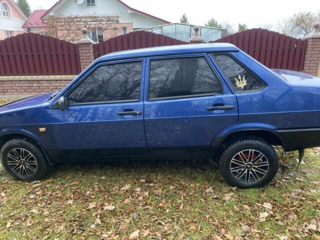 Синій ВАЗ 21099, об'ємом двигуна 1.6 л та пробігом 212 тис. км за 1100 $, фото 1 на Automoto.ua