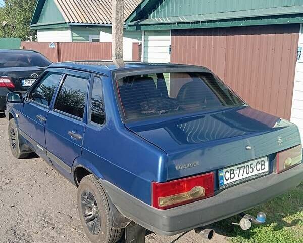 Синий ВАЗ 21099, объемом двигателя 1.6 л и пробегом 168 тыс. км за 2400 $, фото 2 на Automoto.ua