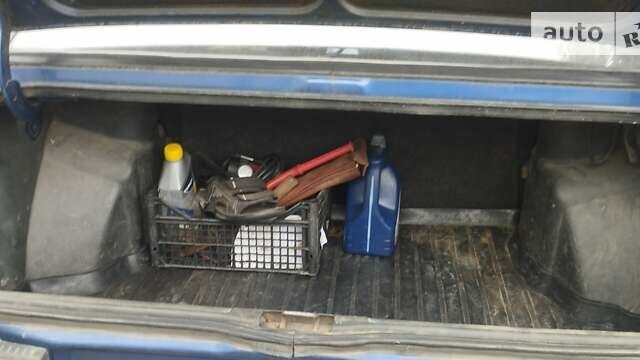 Синій ВАЗ 21099, об'ємом двигуна 1.6 л та пробігом 200 тис. км за 1900 $, фото 4 на Automoto.ua