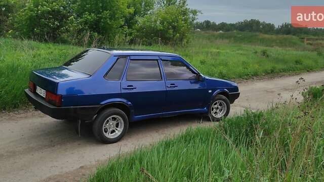 Синий ВАЗ 21099, объемом двигателя 1.6 л и пробегом 212 тыс. км за 1800 $, фото 6 на Automoto.ua