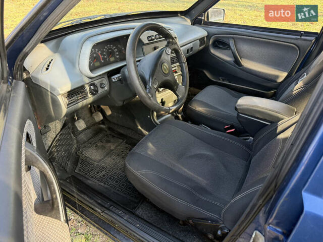 Синий ВАЗ 21099, объемом двигателя 1.6 л и пробегом 165 тыс. км за 1950 $, фото 11 на Automoto.ua