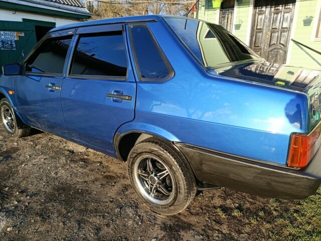 Синій ВАЗ 21099, об'ємом двигуна 1 л та пробігом 94 тис. км за 2750 $, фото 6 на Automoto.ua