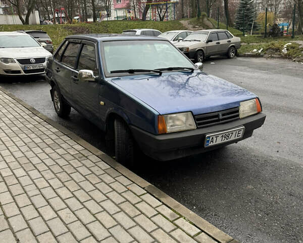 Синій ВАЗ 21099, об'ємом двигуна 1.6 л та пробігом 289 тис. км за 2300 $, фото 4 на Automoto.ua