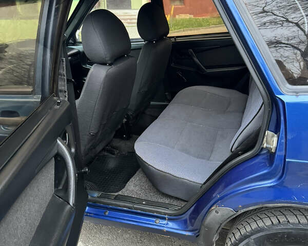 Синій ВАЗ 21099, об'ємом двигуна 1.6 л та пробігом 289 тис. км за 1850 $, фото 33 на Automoto.ua