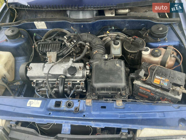 Синий ВАЗ 21099, объемом двигателя 1.6 л и пробегом 180 тыс. км за 1500 $, фото 8 на Automoto.ua