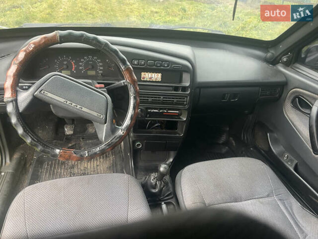 Синий ВАЗ 21099, объемом двигателя 1.6 л и пробегом 180 тыс. км за 1500 $, фото 5 на Automoto.ua