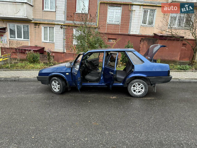 Синій ВАЗ 21099, об'ємом двигуна 1.6 л та пробігом 289 тис. км за 2300 $, фото 15 на Automoto.ua