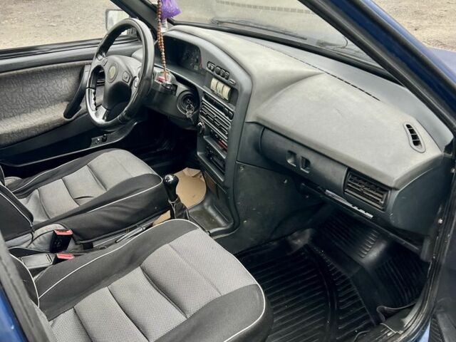 Синій ВАЗ 21099, об'ємом двигуна 1.6 л та пробігом 181 тис. км за 1450 $, фото 17 на Automoto.ua