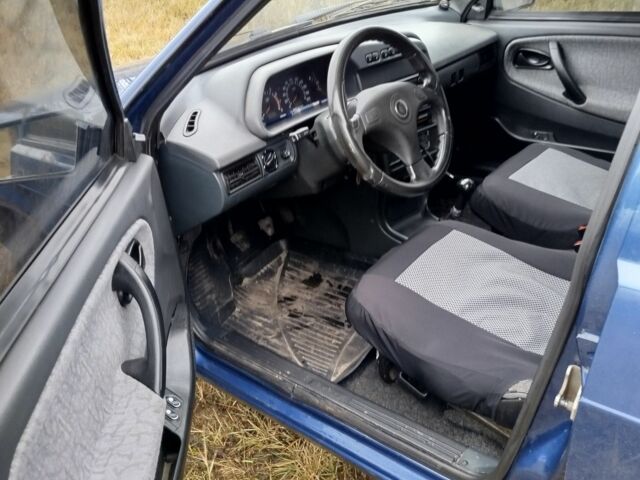 Синий ВАЗ 21099, объемом двигателя 1.6 л и пробегом 190 тыс. км за 2100 $, фото 9 на Automoto.ua