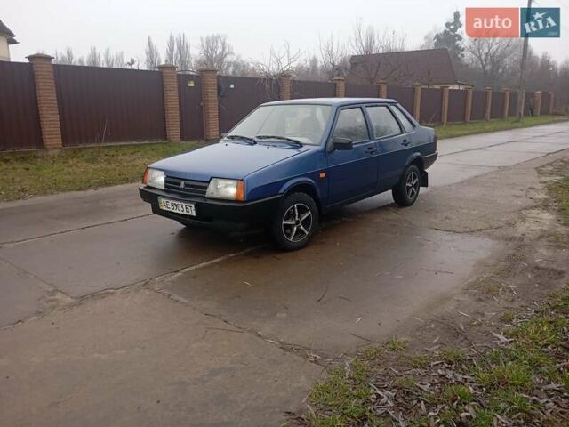 Синій ВАЗ 21099, об'ємом двигуна 1.6 л та пробігом 250 тис. км за 1850 $, фото 7 на Automoto.ua