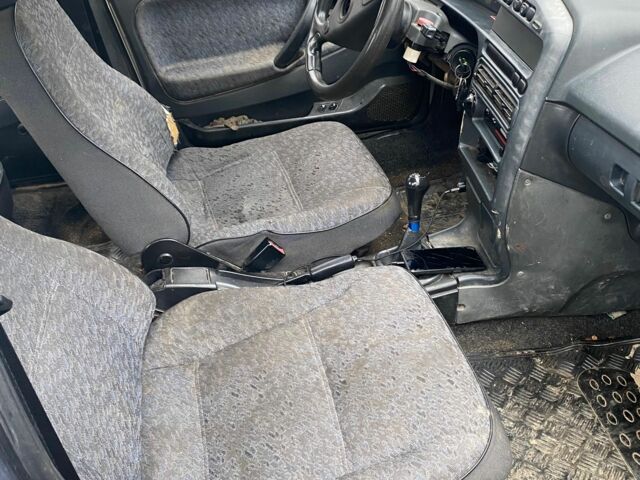 Синий ВАЗ 21099, объемом двигателя 1.6 л и пробегом 150 тыс. км за 650 $, фото 4 на Automoto.ua