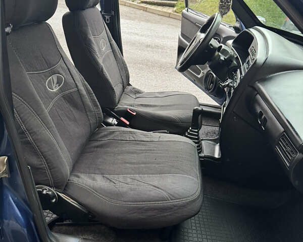 Синій ВАЗ 21099, об'ємом двигуна 1.6 л та пробігом 289 тис. км за 2300 $, фото 28 на Automoto.ua