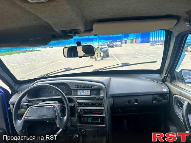 Синий ВАЗ 21099, объемом двигателя 1.6 л и пробегом 350 тыс. км за 1950 $, фото 6 на Automoto.ua