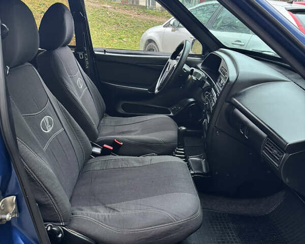 Синій ВАЗ 21099, об'ємом двигуна 1.6 л та пробігом 289 тис. км за 1850 $, фото 27 на Automoto.ua